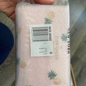 NWT Kate Spade Pineapple lrg continental wallet